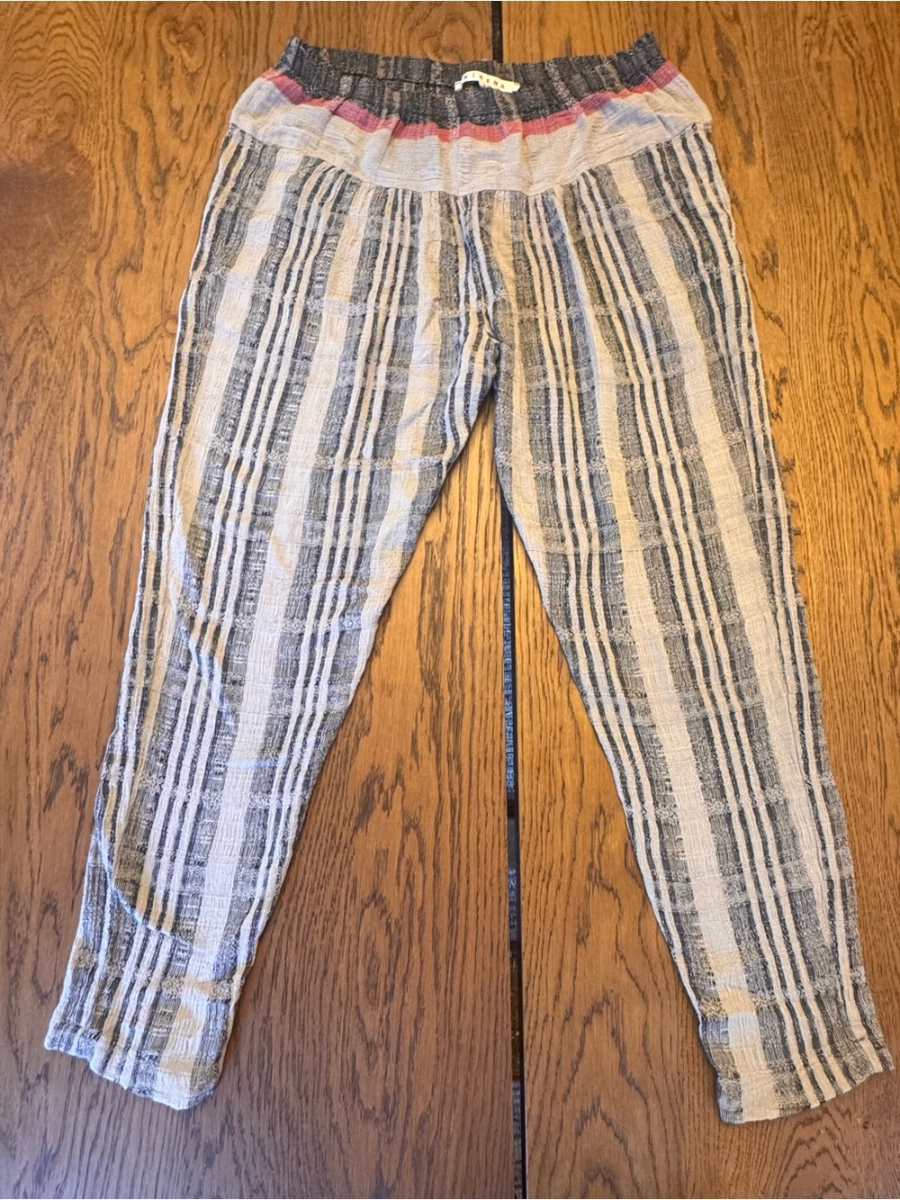 Xirerna Striped Pants Size Medium Multi‎ Colored Avant Garde Contemporary